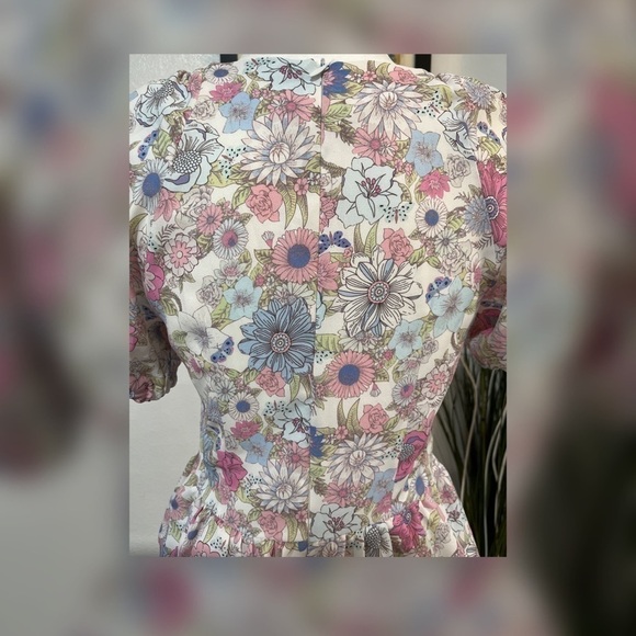 Mon Cheri Floral Ruffle Mini Dress Size Small - Picture 5 of 11